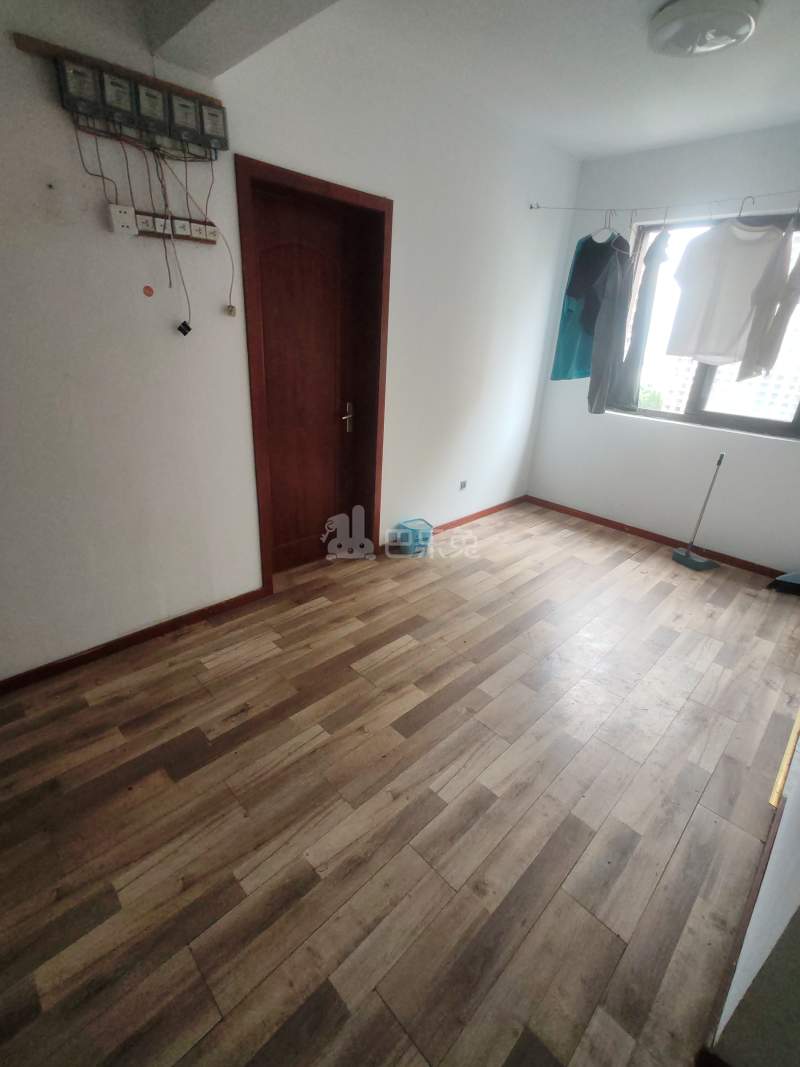 花桥裕花园5535243客厅图4