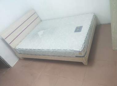 馨悦公寓（望岗西岭街二十一巷6号） 1室0厅1卫