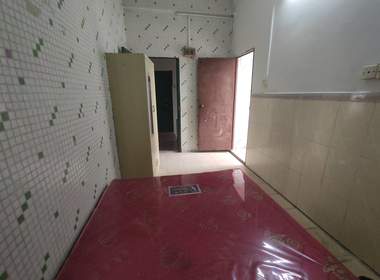 龙洞西街松秀里13-1号 1室0厅1卫