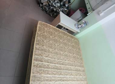 江夏村西街六巷20号 