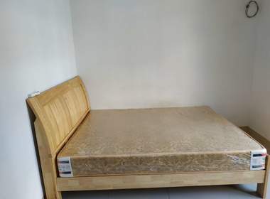 天平架沙东大街51号之三 1室1厅1卫