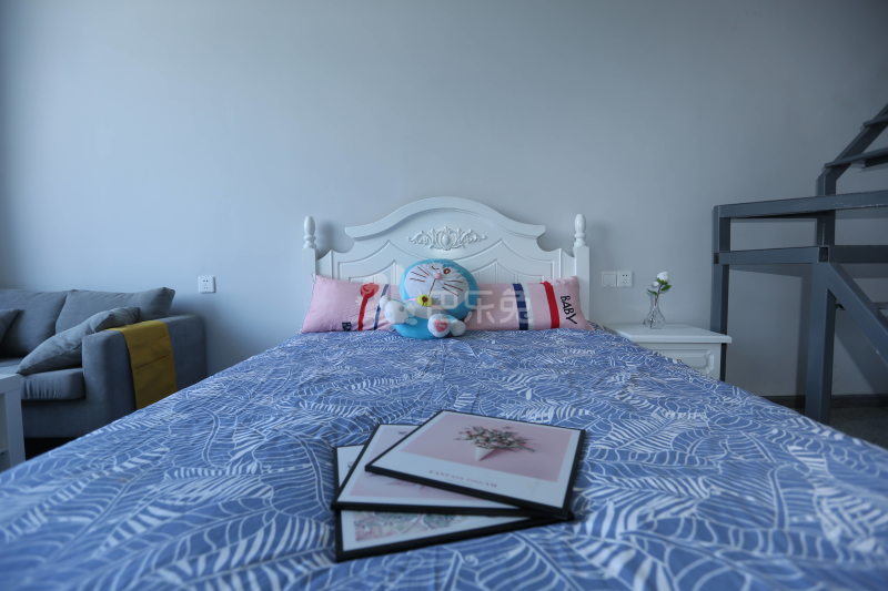 伊家公寓（西溪店）5554980卧室图1