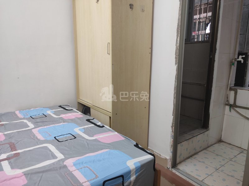 天平架沙东街陶庄42号5555205卧室图3