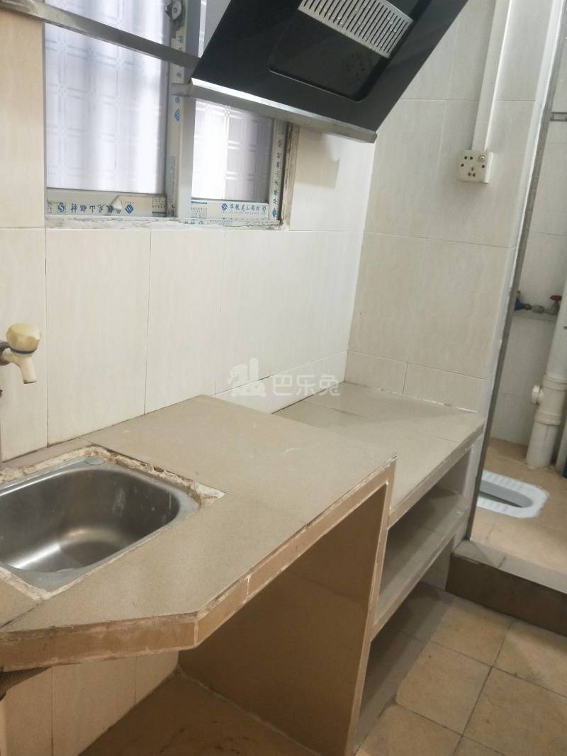 鹤边员村龙塘街一巷20号5565331厨房图10