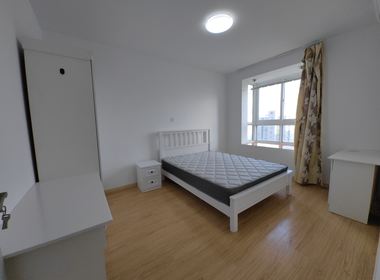 高行绿洲四期 1室0厅1卫