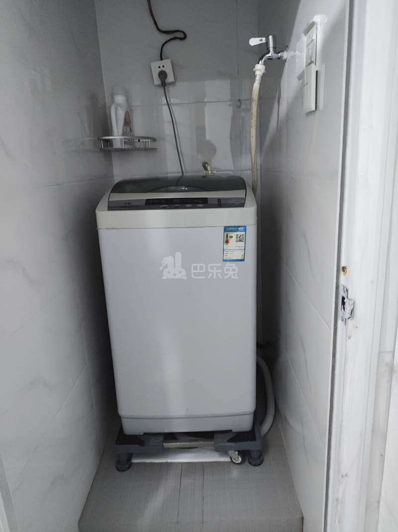 荣星君佳园5571964卫生间图4