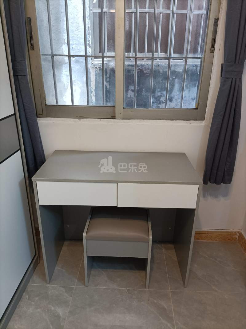 龙洞南安里7号5584417卧室图5