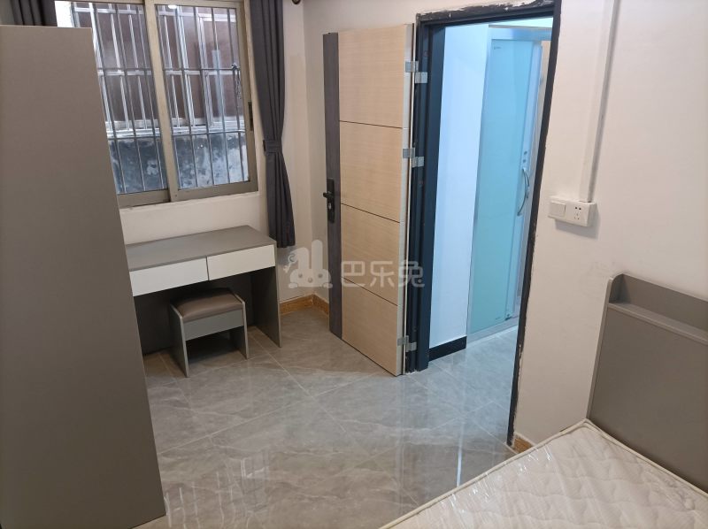 龙洞南安里7号5584417卧室图2