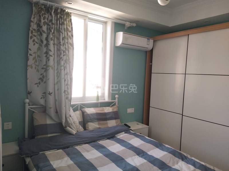 梅园三街坊（乳山路130弄）5586749卧室图0