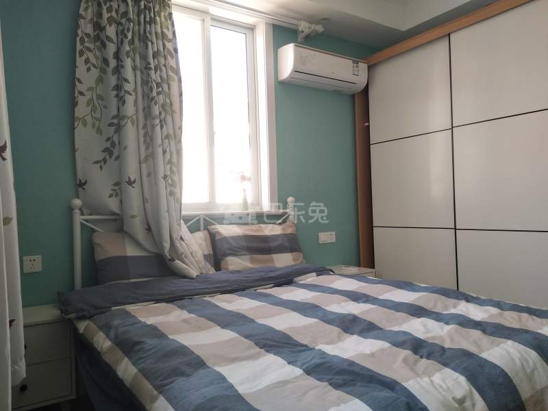 梅园三街坊（乳山路130弄）5586749卧室图1