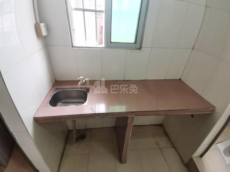 龙洞东大街南边巷3号5588256厨房图3