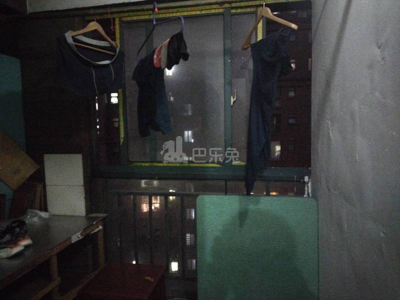 中环一号二期琉樽尚品（真大路333弄）558735卧室窗户图8