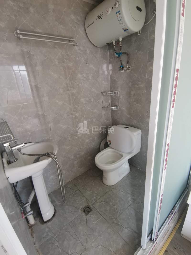 高申北苑5598818卫生间图9