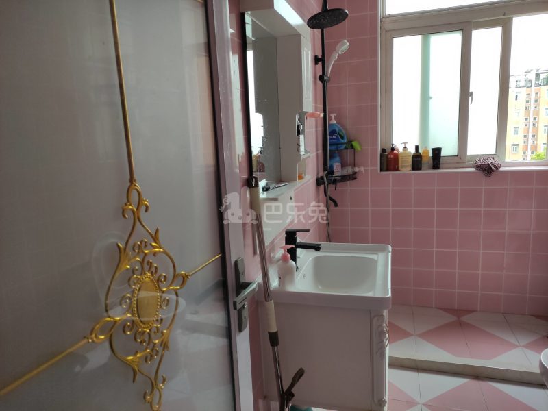 聚丰景都560550卫生间图10