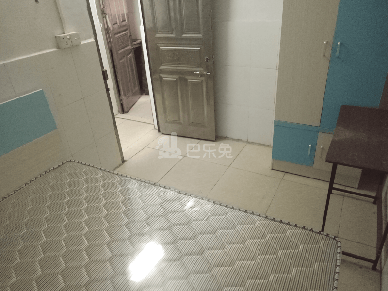 植村北约上街31号之一5616668卧室图2