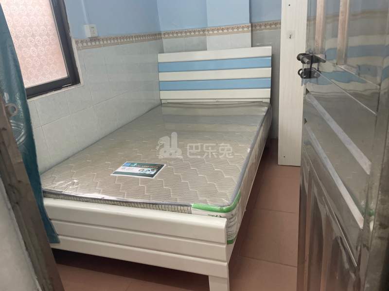 植村北约上街三巷15号5616693卧室图3