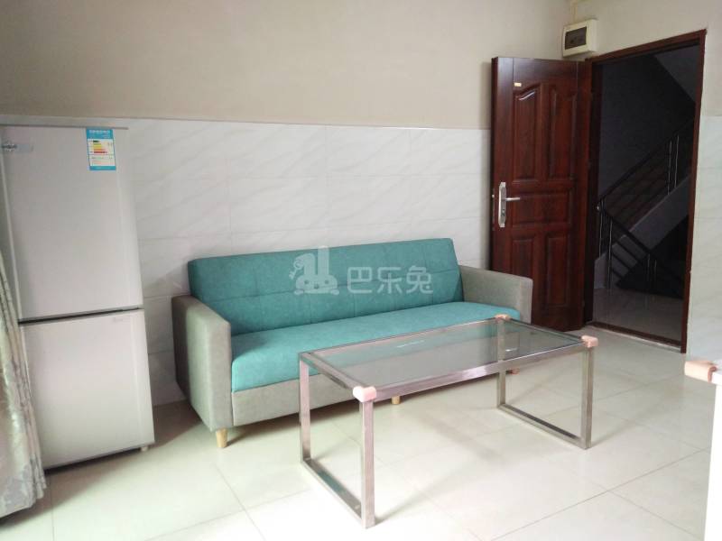 望岗果园街一巷3号5619659客厅图6