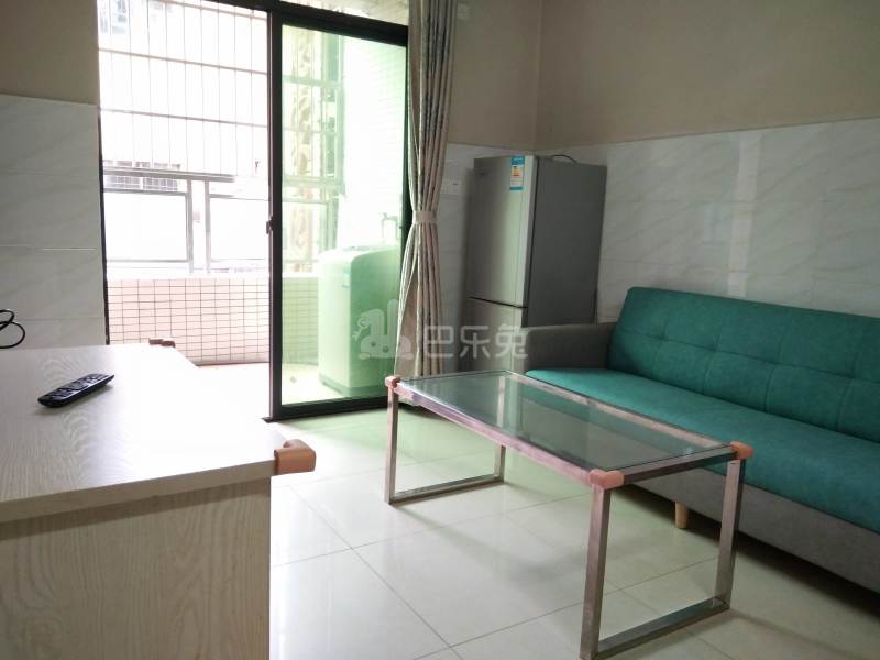 望岗果园街一巷3号5619659客厅图5