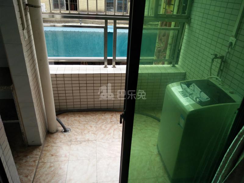 望岗果园街一巷3号5619659客厅图8