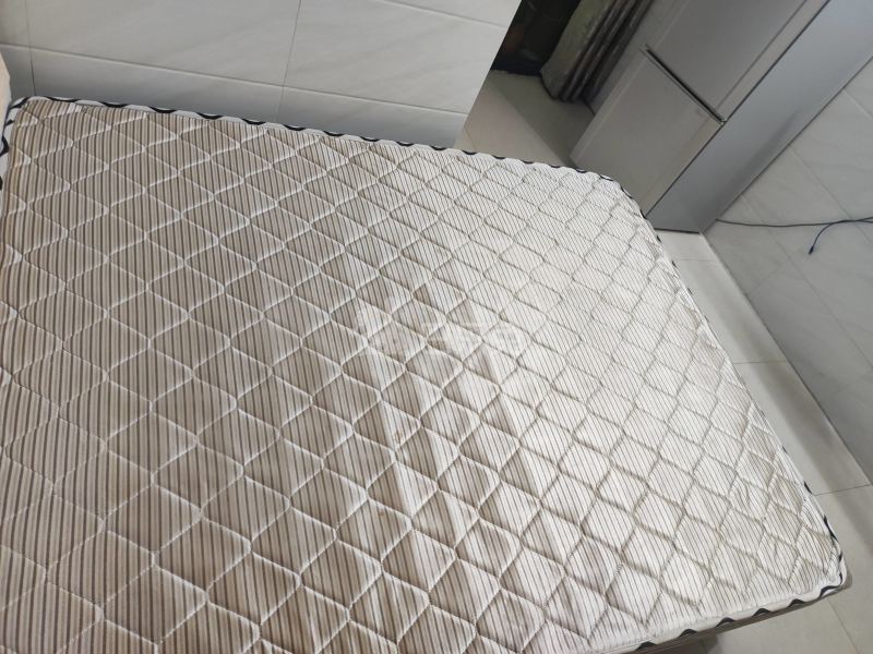 望岗果园街一巷3号5619678卧室图3