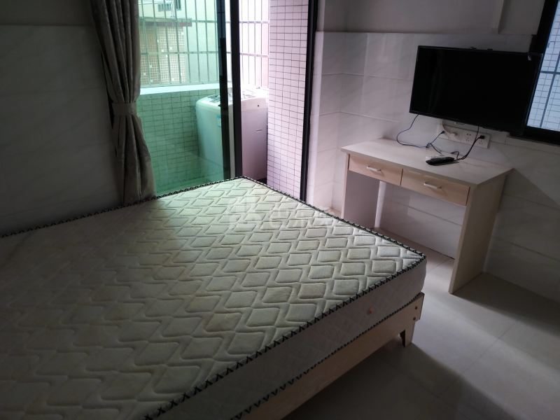 望岗果园街一巷3号5619679卧室图3