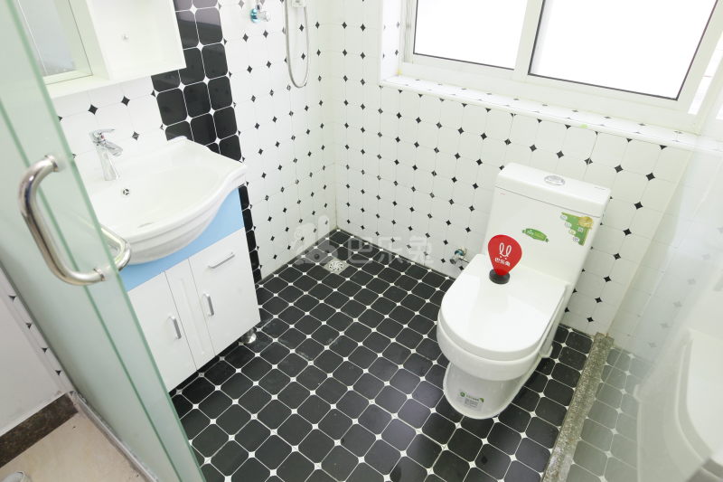 天悦公寓（江桥店）562623卫生间图49