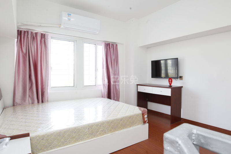 天悦公寓（江桥店）562623卧室图18