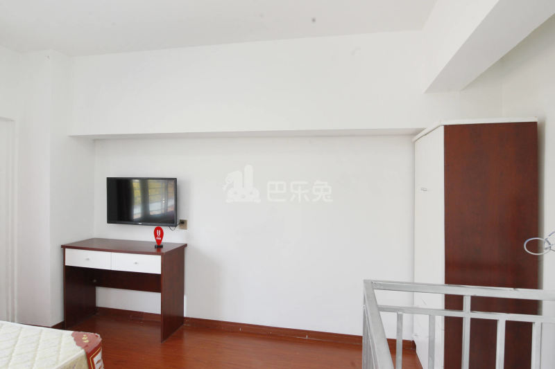 天悦公寓（江桥店）562623卧室图9