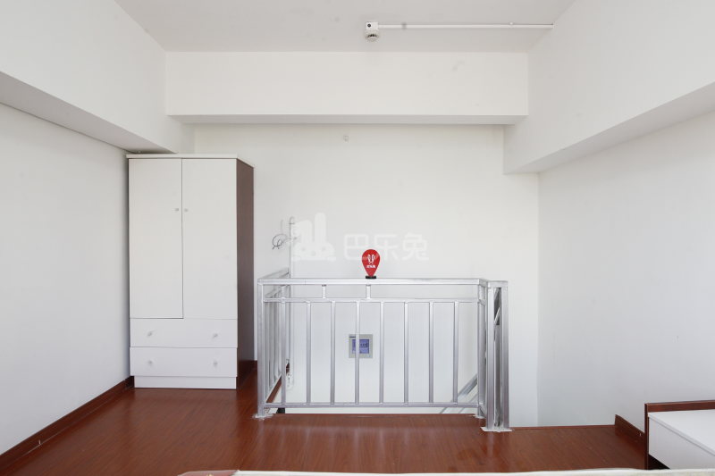 天悦公寓（江桥店）562623卧室图6