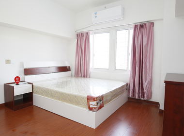 天悦公寓（江桥店） 1室0厅1卫