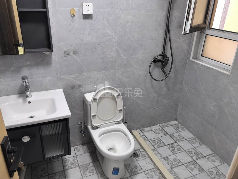 美罗家园年吉苑5633254卫生间图7