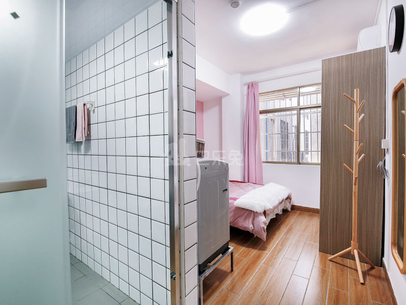 乐乎城市青年社区（黄埔古港店）5635343卧室图5