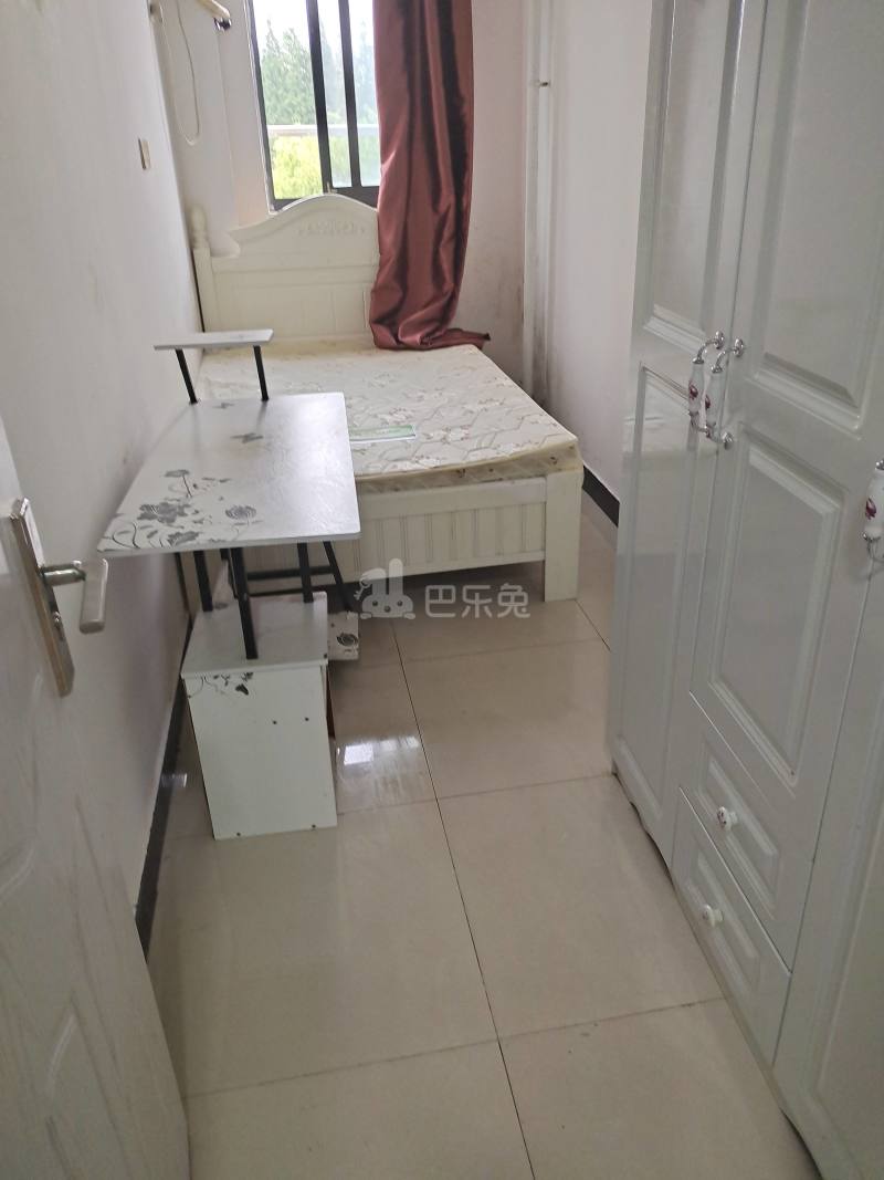 大华锦绣华城二街区春塘花苑5637413客厅图8