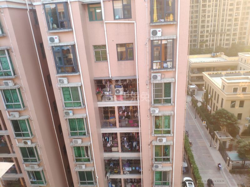 深圳宝安_海滨新村_1室0厅0卫_合租朝东南_西乡街道宝源路60-1区-深圳