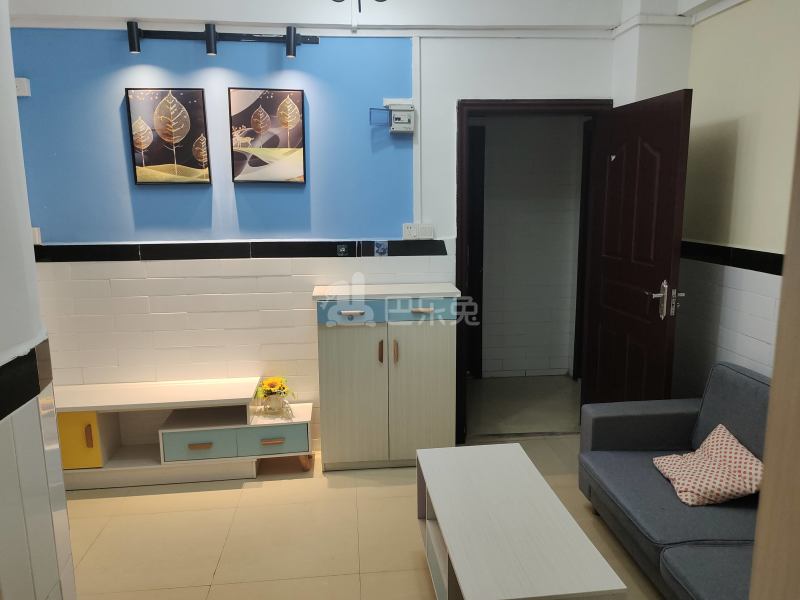 珠村中东上街四巷7号5658209客厅图7