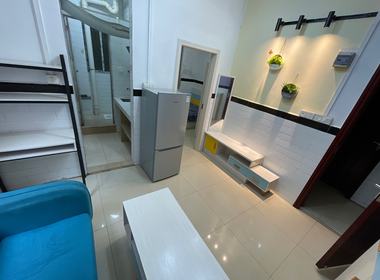 珠村中东上街四巷7号 