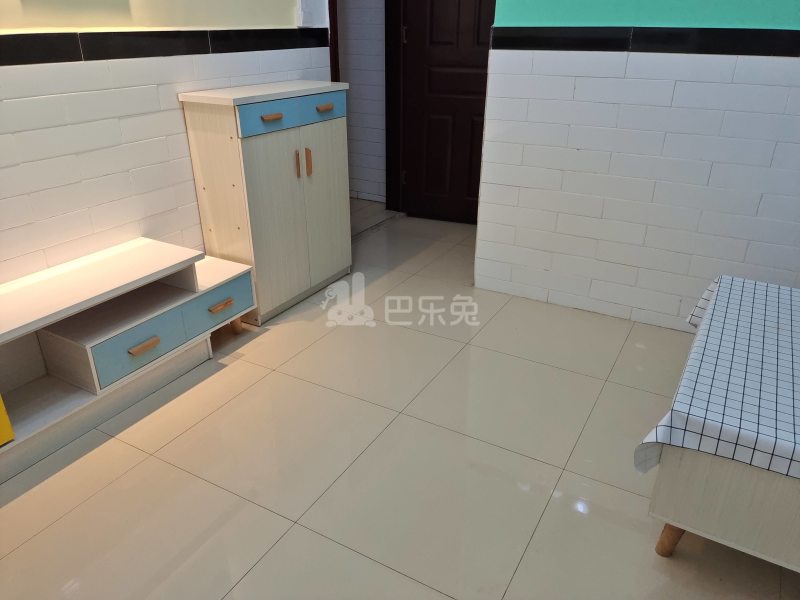 珠村中东上街四巷7号5658211客厅图15