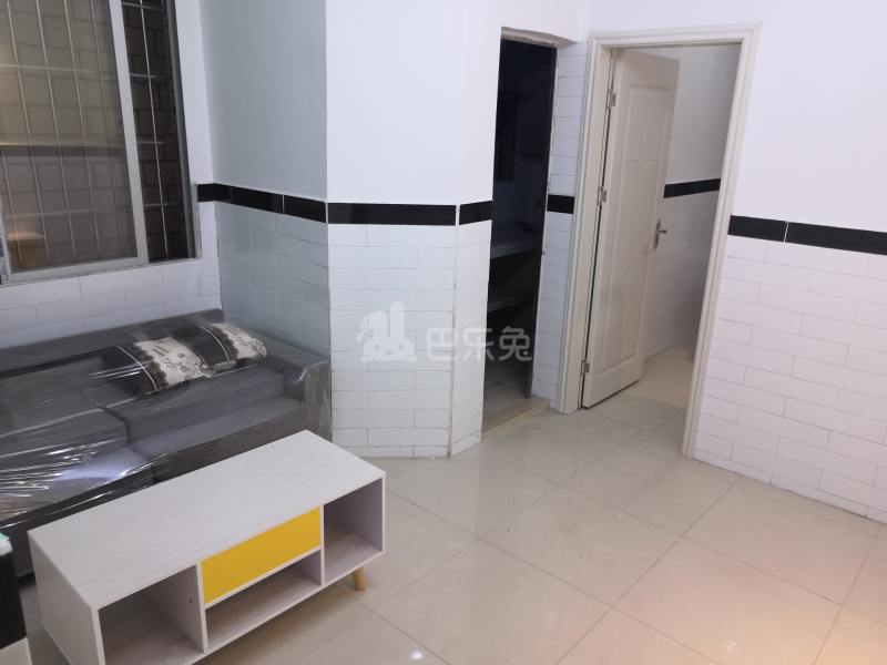 珠村中东上街四巷7号5658211客厅图23