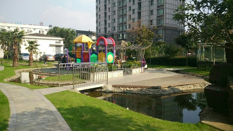 西郊美德苑8841233周边环境图13