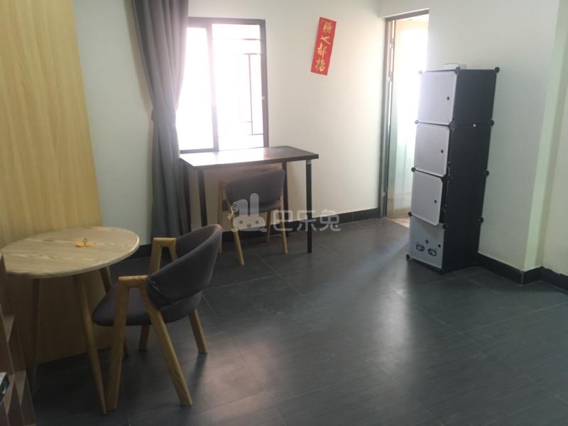 巷寓（员村大塘边12号）5665515客厅图4