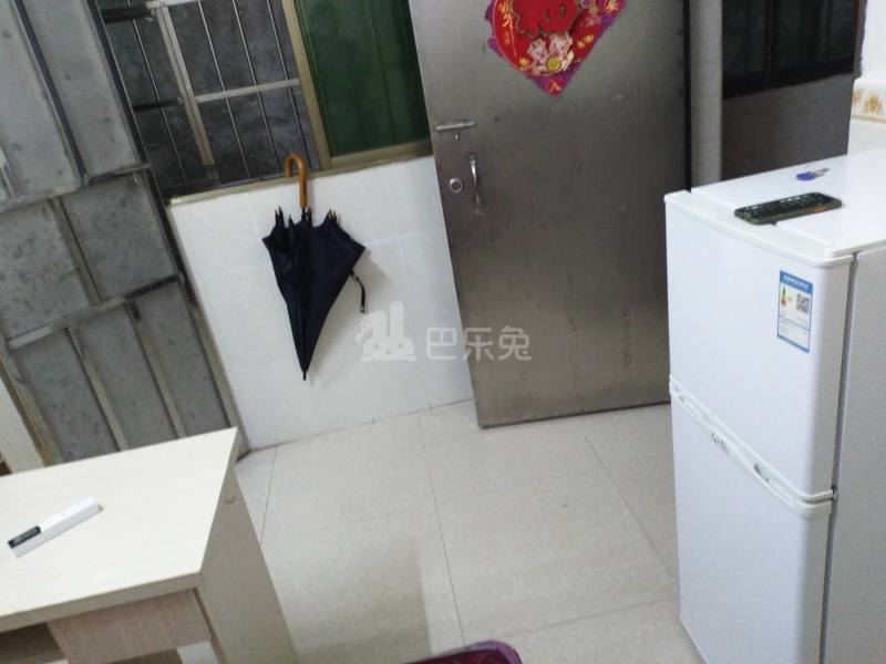 下元岗西大街南9号5668960卧室图3