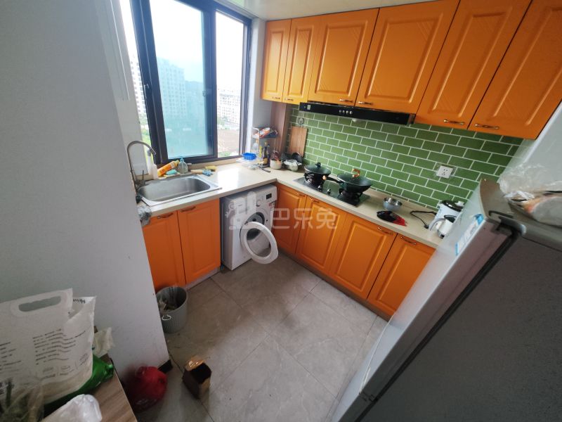 华秀雅苑5682719厨房图5