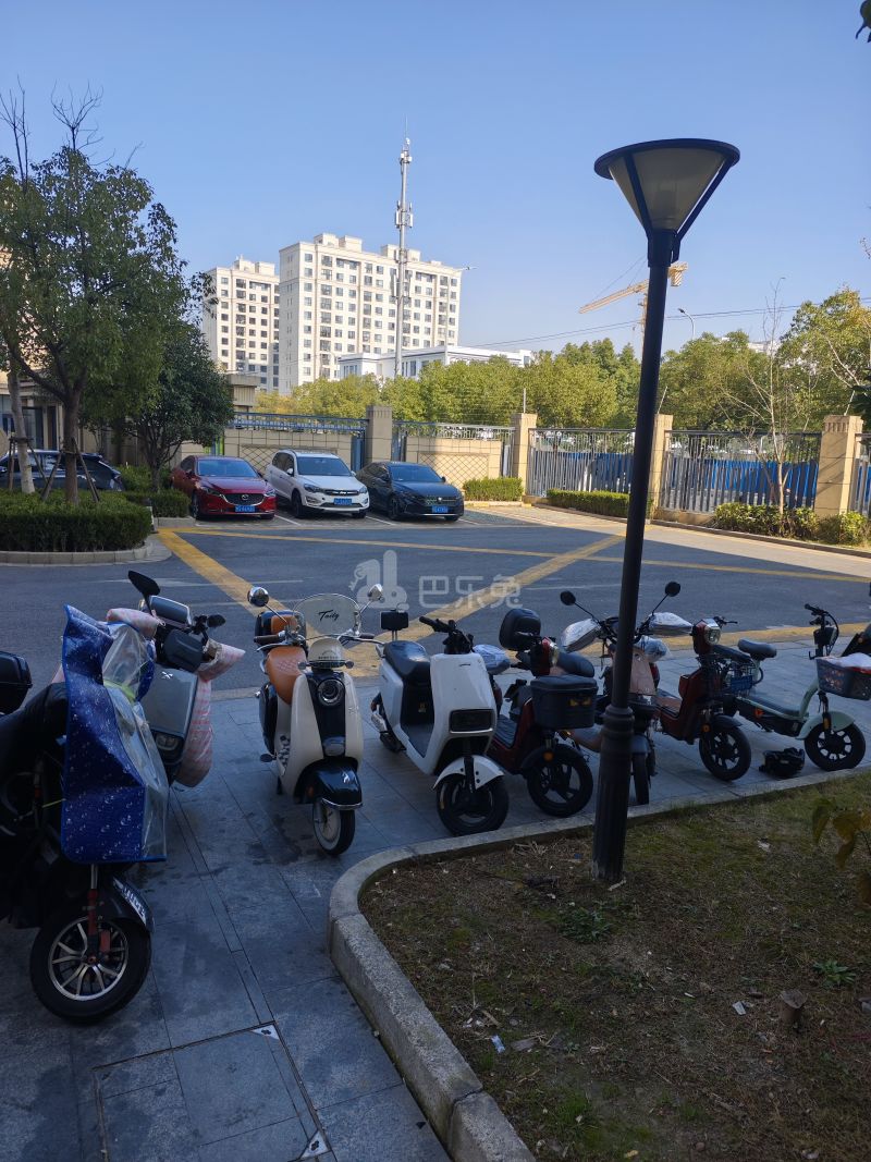 华秀雅苑5682719周边环境图11