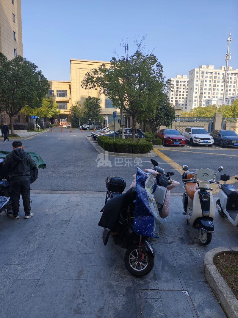 华秀雅苑5682719周边环境图10