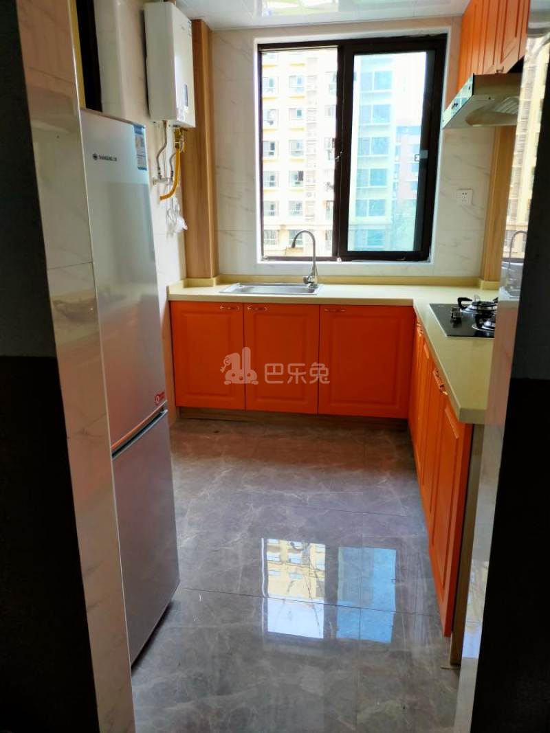 华秀雅苑5682799厨房图8