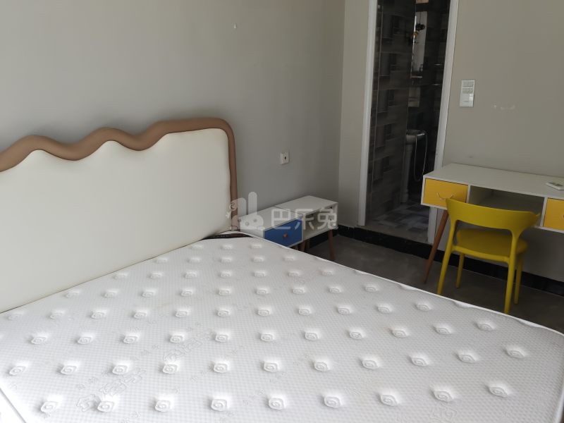 华秀雅苑5682799卧室图2