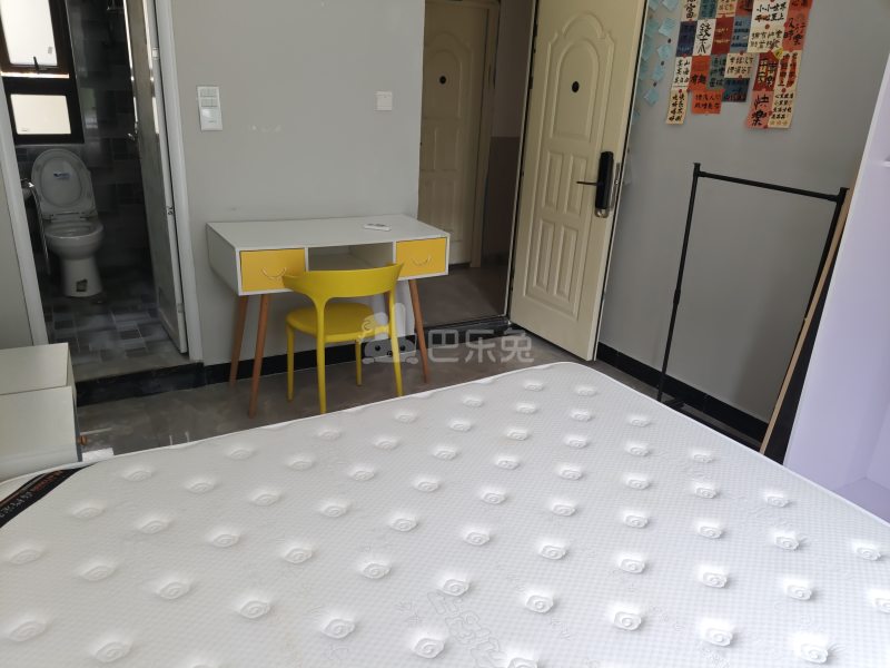 华秀雅苑5682799卧室图3