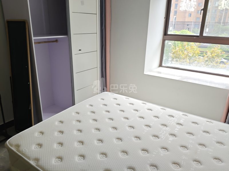 华秀雅苑5682799卧室图1