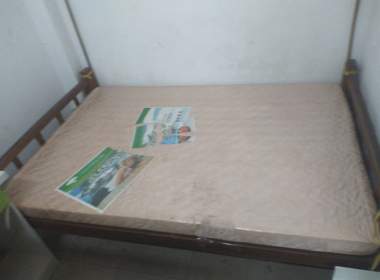 吉山上街十六巷11号 1室1厅1卫