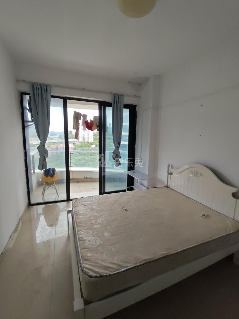 万豪掬月半山5695518卧室图3